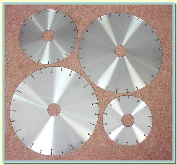 diamond-saw.jpg (93446 bytes)